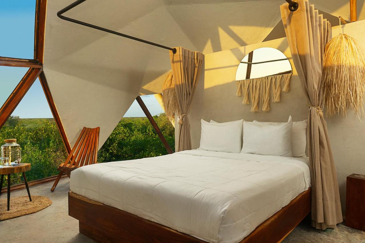 Mamasan Treehouses & Cabins Tulum Pueblo Buitenkant foto